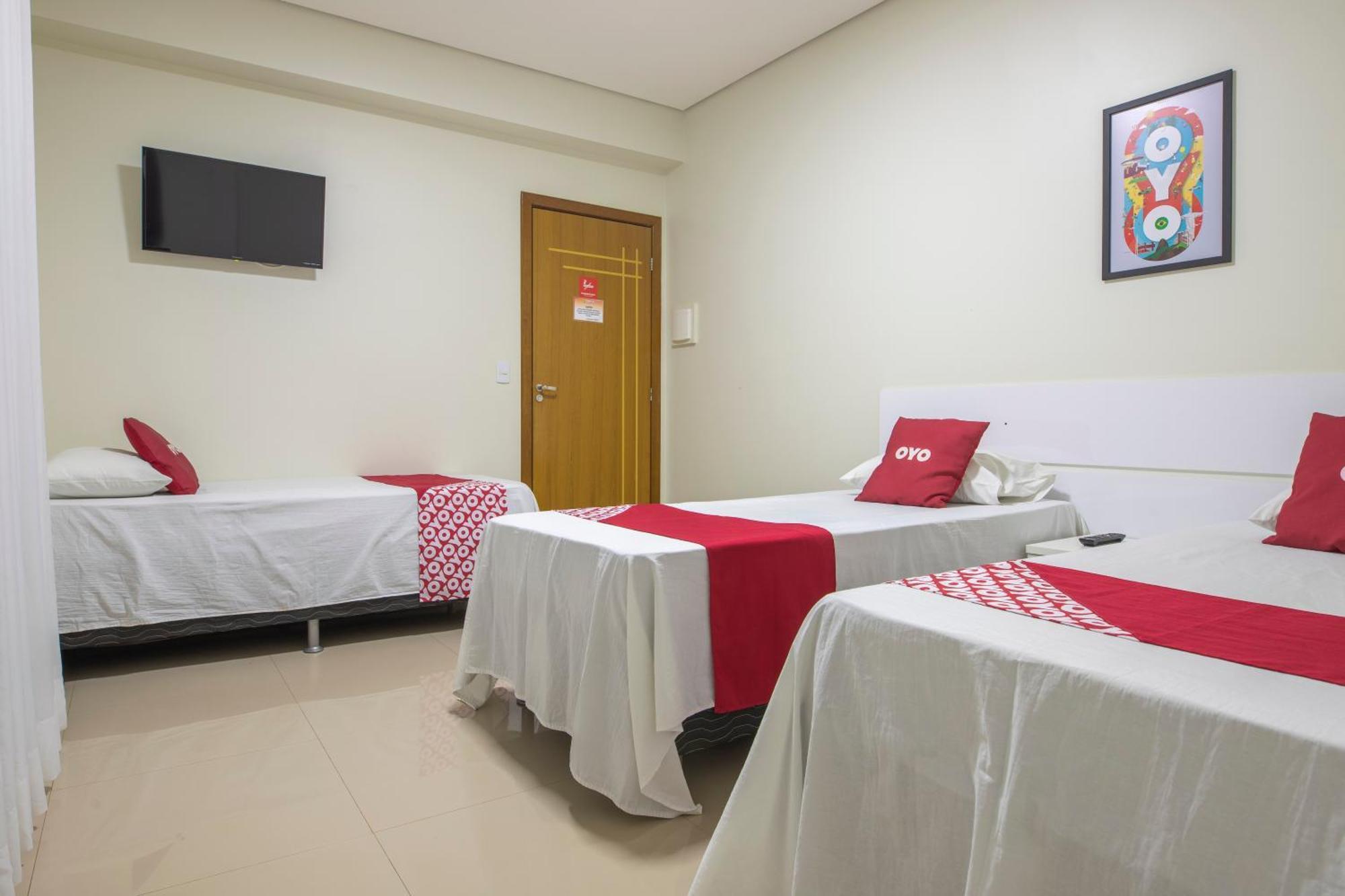 Oyo Tropical Confort Hotel, Brasilia Sao Sebastiao  Exterior photo